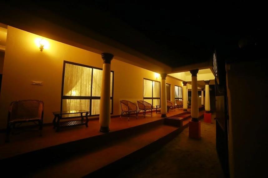 Marari Beach Clleetus Homestay 마라리쿨람 외부 사진